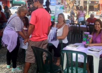 “Projeto Laços” orienta e divulga serviços de suporte à mulher em Caraguatatuba