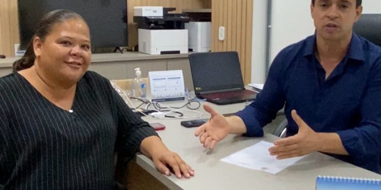 Vereadora Cássia do PT anuncia a chegada de três novas ambulâncias do SAMU para Caraguatatuba