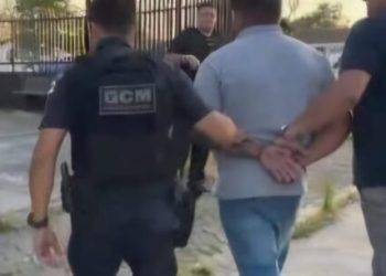 GCM de Caraguatatuba apreende drogas e cumpre mandado de busca e apreensão