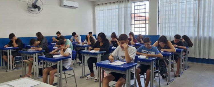 Projeto Mentes Brilhantes prepara alunos da rede municipal para principais competições estudantis do Brasil