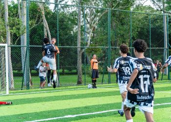 Torneio de futebol 7 de Bertioga define finalistas neste sábado (3)