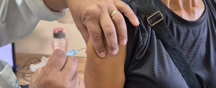 Campanha de Vacinação contra a Influenza registra cobertura de 8,67% na primeira semana em Caraguatatuba