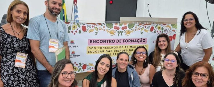 Membros do Conselho de Alimentação Escolar de Caraguatatuba participam de Encontro Regional em Ubatuba