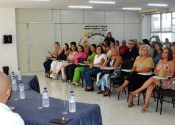 Nova diretoria do Conselho Municipal dos Direitos da Mulher toma posse