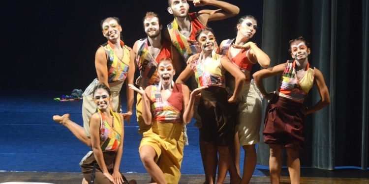 Mostra de Dança Itinerante “De Ponta a Ponta” é atração neste sábado em Caraguatatuba