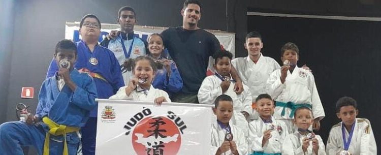 Atletas de Judô de Caraguatatuba conquistam ótimos resultados durante festival em Santa Branca