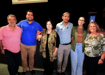 Cacique Kiririndju ministra palestra sobre Políticas para Povos Indígenas no Teatro Mario Covas