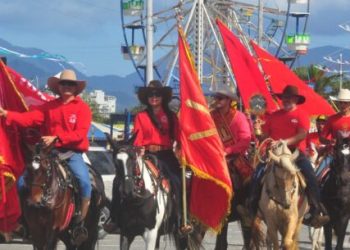 Festa do Divino Espírito Santo movimenta cultura popular e religiosidade em Caraguatatuba
