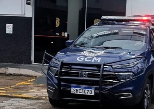 Condutor embriagado é detido após dirigir de forma irregular em Caraguatatuba