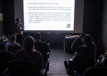 Caraguatatuba encerra ciclo de oficinas sobre Programa de Erradicação do Trabalho Infantil