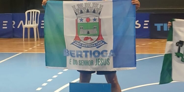 Medalha de ouro no tênis de mesa leva Bertioga ao pódio no 27º JOMI