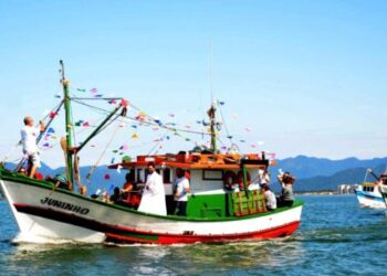 Caraguatatuba celebra São Pedro com grande procissão marítima no próximo domingo