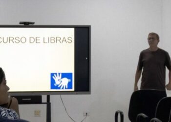 Inicia curso gratuito de LIBRAS na Sepedi
