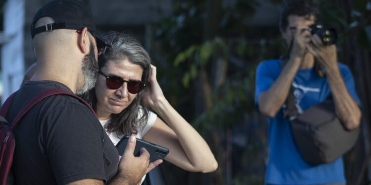 Saída fotográfica noturna explora luzes, cores e movimentos no Parque de Diversões Trombini neste sábado