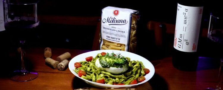 Jazz & Vinhos 2025 gera R$ 700 mil em vendas e atrai 20 mil pessoas a Caraguatatuba