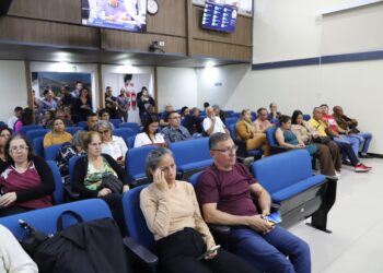 Vereadores aprovam cerca de 20 requerimentos e três projetos na 18ª Sessão Ordinária