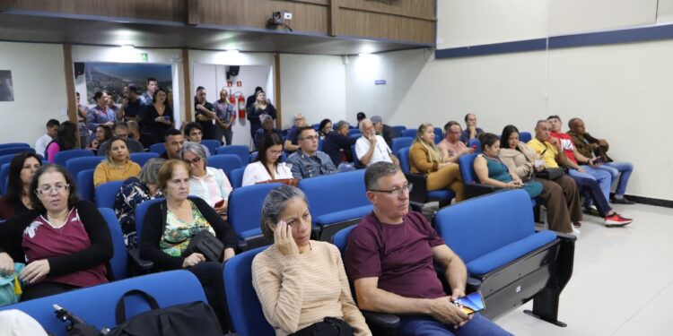 Vereadores aprovam cerca de 20 requerimentos e três projetos na 18ª Sessão Ordinária