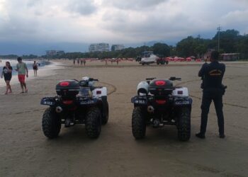 Jovem é preso pela GCM após furtar celular na Praia da Enseada no bairro Vista Linda