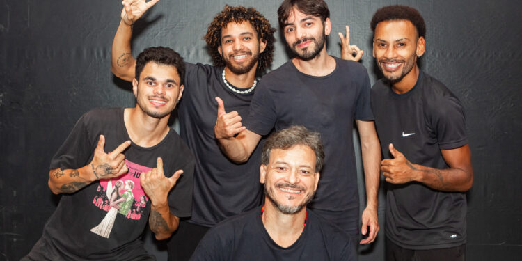 Grupo Municipal de Artes Cênicas de Bertioga estreia no FESCETE