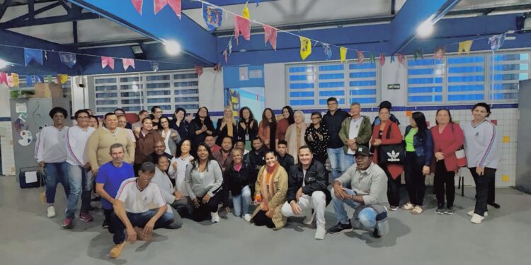 Prefeitura de Bertioga oferece novos cursos para a EJA em parceria com o Sebrae 