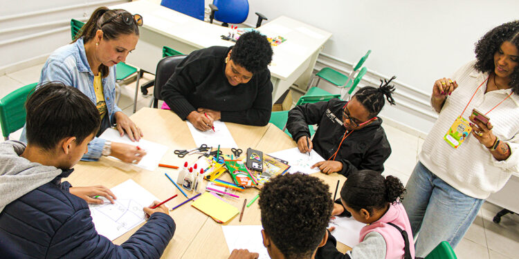 “Circuito Brincante Negrita Arteira” promove atividades gratuitas em Caraguatatuba.