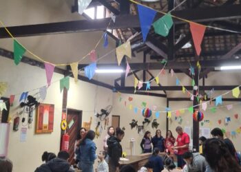 Coletivo Soul Dip leva dança urbana às ruas com o espetáculo “Da Quebra Brada: Uma Carta Aberta”.