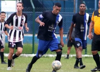 Quartas de final do Torneio da Cidade de Futebol agitam Caraguatatuba neste domingo