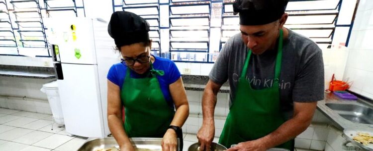 Curso sobre utilizações variadas dos alimentos da Cesta Básica dá outra perspectiva de vida aos participantes