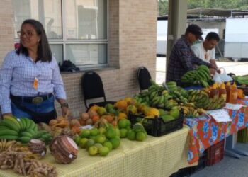 Unidade de Tratamento de Gás promove Feira Agroecológica e recebe produtores rurais de Caraguatatuba