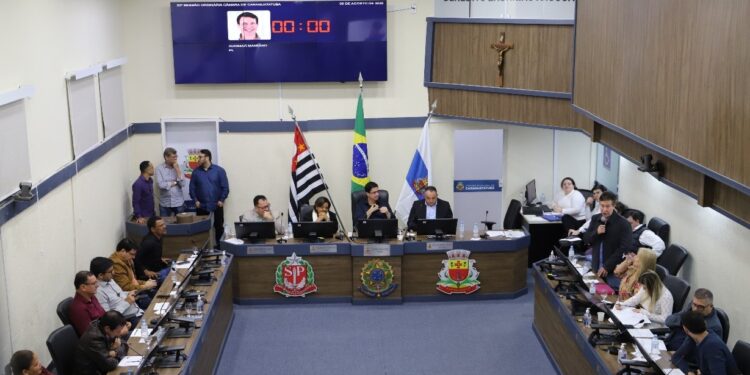 23ª Sessão Ordinária vota quatro projetos e vetos nesta terça-feira em Caraguatatuba
