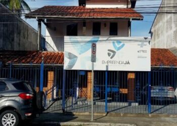 Governo Municipal de Caraguatatuba adere à plataforma de contratação de serviços de MEIs locais