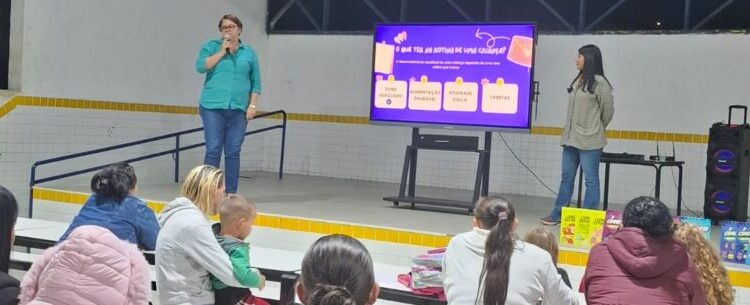 Caraguatatuba realiza Parada Avaliativa para fortalecer aprendizagem na rede municipal