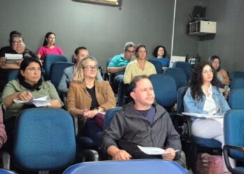 Secretaria de Administração de Caraguatatuba reativa Escola de Governo com curso de Gestão Documental para 120 servidores