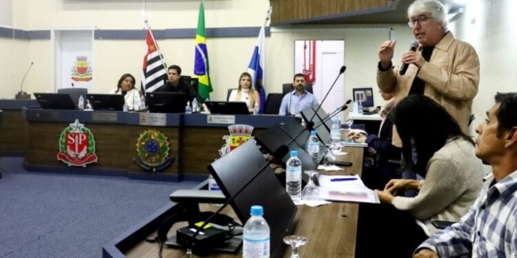 Programa de Recuperação do Jundu em Caraguatatuba é apresentado em Audiência Pública