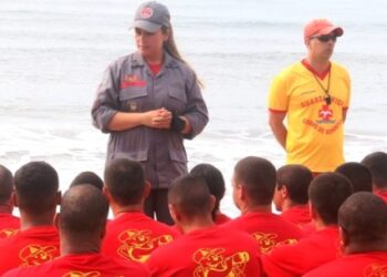 Caraguatatuba abre inscrições para Guarda-Vidas Temporários