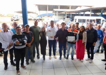 Equipes da Secretaria de Serviços Públicos e Defesa Civil são homenageadas com Moção de Congratulação