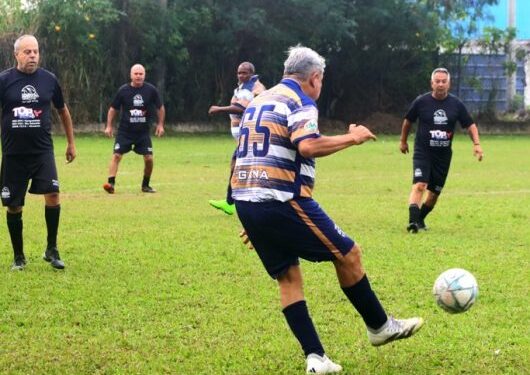 Finais do Campeonato Máster 50 e 60 anos de futebol são destaque do fim de semana em Caraguatatuba