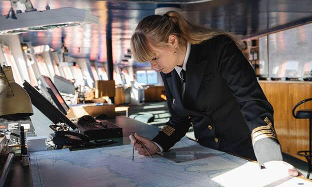 Pela primeira vez na história, uma mulher se torna capitã de um quebra-gelo nuclear