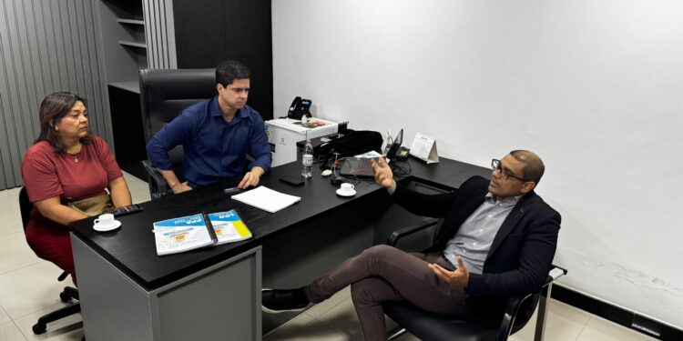 Câmara recebe MP para dialogar sobre Sabesp, regularização fundiária, adegas e EDP