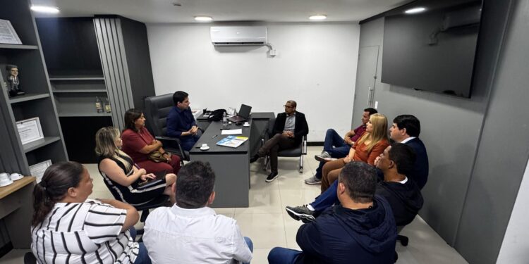 Câmara recebe MP para dialogar sobre Sabesp, regularização fundiária, adegas e EDP