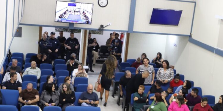 Câmara discute projeto que prevê testes de acuidade visual aos alunos da rede municipal de ensino