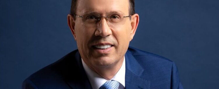 Caraguatatuba recebe Palestra “Do Zero ao Milhão” com Carlos Wizard na próxima quarta-feira