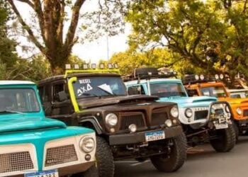 Festival de Foodtruck, Mostra de Veículos Clássicos e Dança Circular movimentam Caraguatatuba no fim de semana