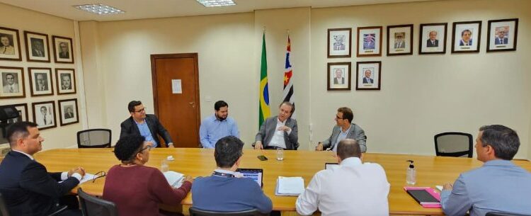 Caraguatatuba apresenta demandas ao Estado para fortalecer Sistema Único de Saúde no Litoral Norte