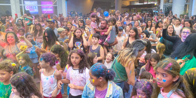 Outubro Encantado’: Serramar Shopping promete muita cor, magia e diversão com programação gratuita