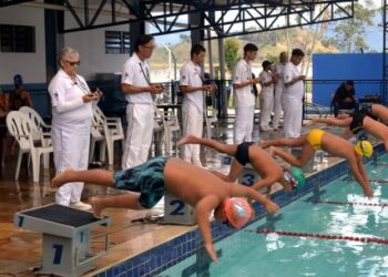 1ª Etapa do Festival Mirim de Natação da FAP lota Centro Esportivo com atletas do Litoral Norte e Vale do Paraíba