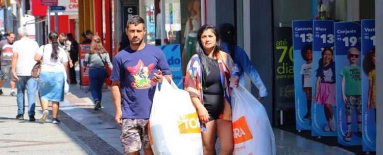 Procon de Caraguatatuba dá orientações sobre compras do Dia das Crianças