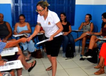 PAT Caraguatatuba abre novas inscrições para cursos de Inglês e Espanhol gratuitos voltados ao mercado de trabalho