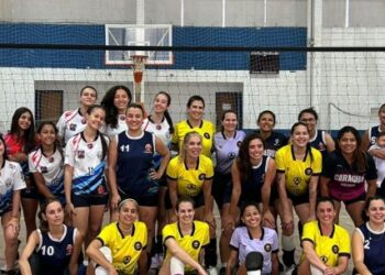 Caraguatatuba realiza 1º Festival de Vôlei Master Feminino com grandes jogos