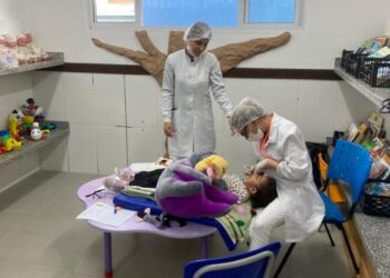 Caraguatatuba realiza tratamento restaurador atraumático em escolas municipais